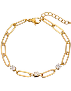 Audrey Single Diamonds Gold Oval Link Bracelet | Stainless Steel Gold Plated