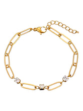 Load image into Gallery viewer, Audrey Single Diamonds Gold Oval Link Bracelet | Stainless Steel Gold Plated
