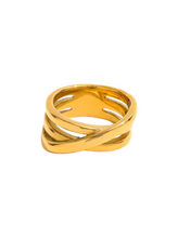 Load image into Gallery viewer, Tarla Triple Stacked Bands Gold Ring | Stainless Steel Gold Plated

