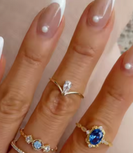 Load image into Gallery viewer, V Pear Shaped Diamond Ring
