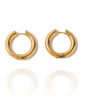 Load image into Gallery viewer, London Thick Hoops Gold

