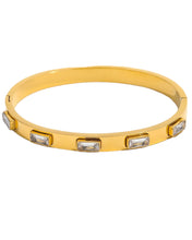 Load image into Gallery viewer, Scottie Baguette White Bangle
