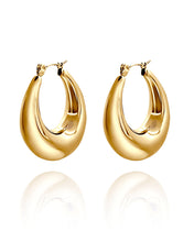 Load image into Gallery viewer, Sienna Gold Hoops
