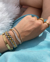 Load image into Gallery viewer, Annabelle Bracelet Gold
